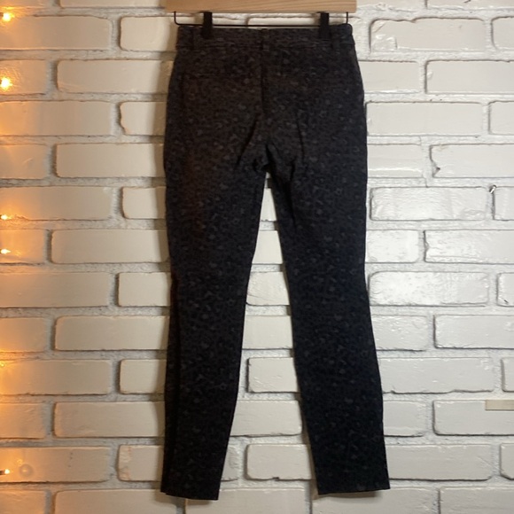 GAP womens skinny ankle work pants jeans cheetah print - Picture 5 of 6